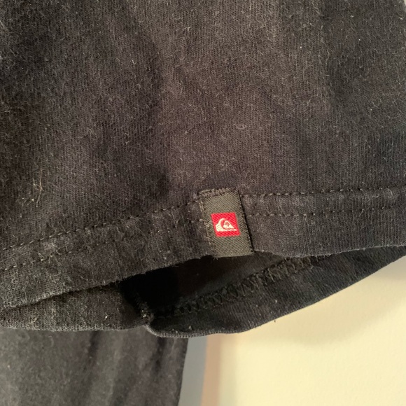 QUIKSILVER surf T, size Large - Picture 5 of 5